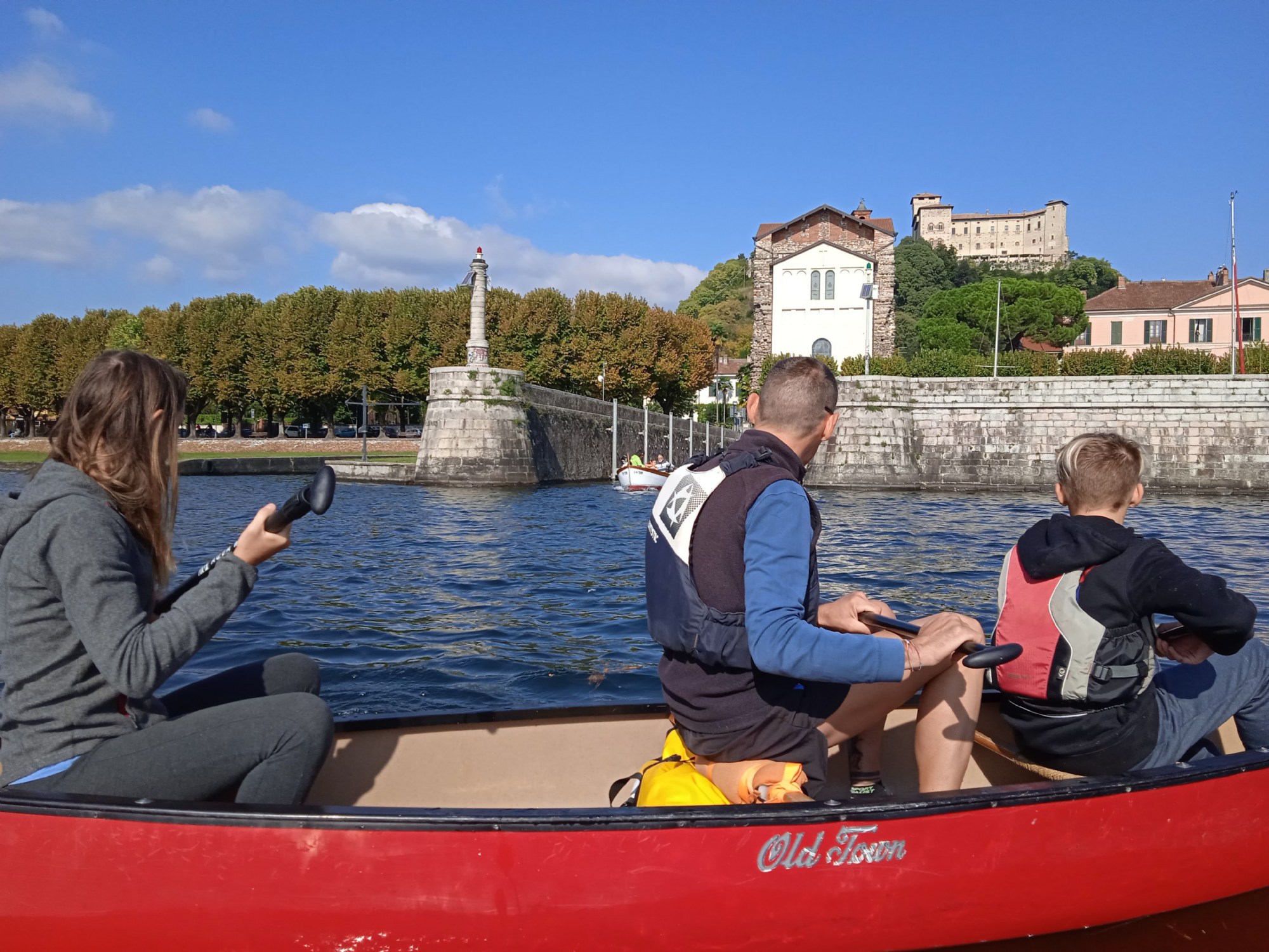 Canoa da Arona ad Angera | Lago Maggiore