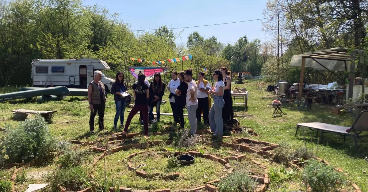 Erbe Spontanee, Cucina e Fermentazioni sul Lago di Comabbio